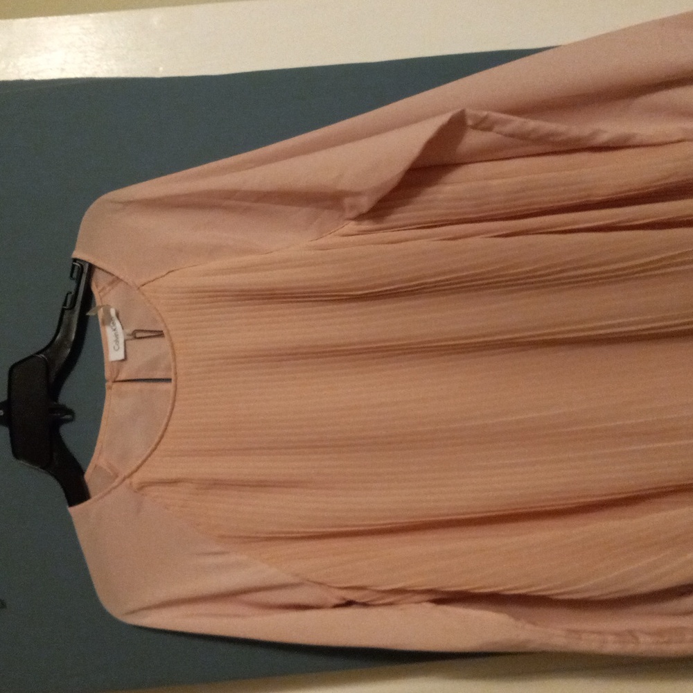 CALVIN KLEIN SOFT PINK BLOUSE (NEW WITH TAGS)
